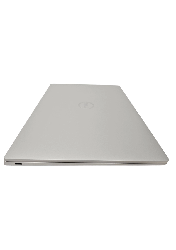 Bezramkowy aluminiowy ultrabook Dell XPS 9320 i7-1260P 32GB 512GB SSD 13,4